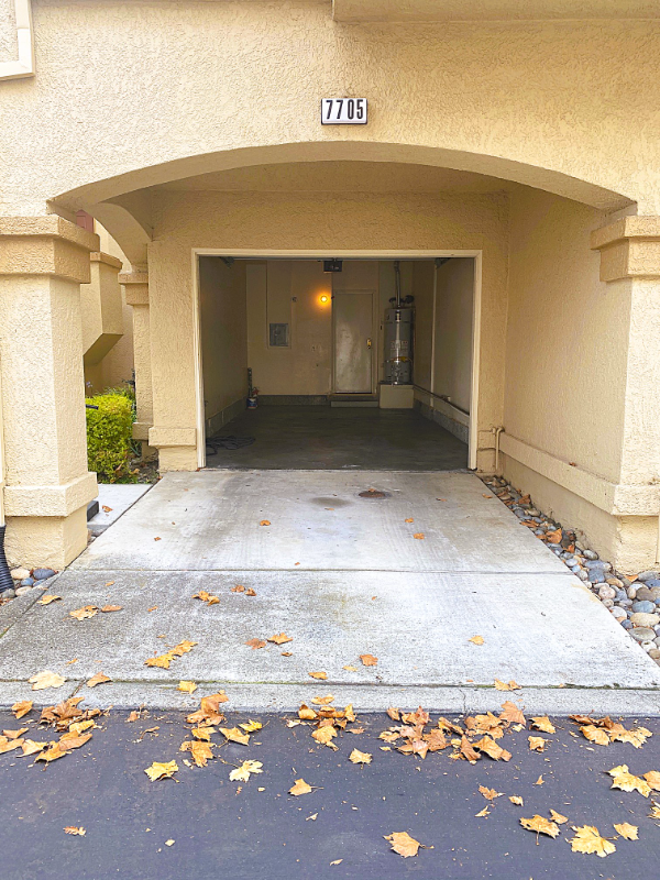 7705 Chantilly Drive - Photo 3 of 20