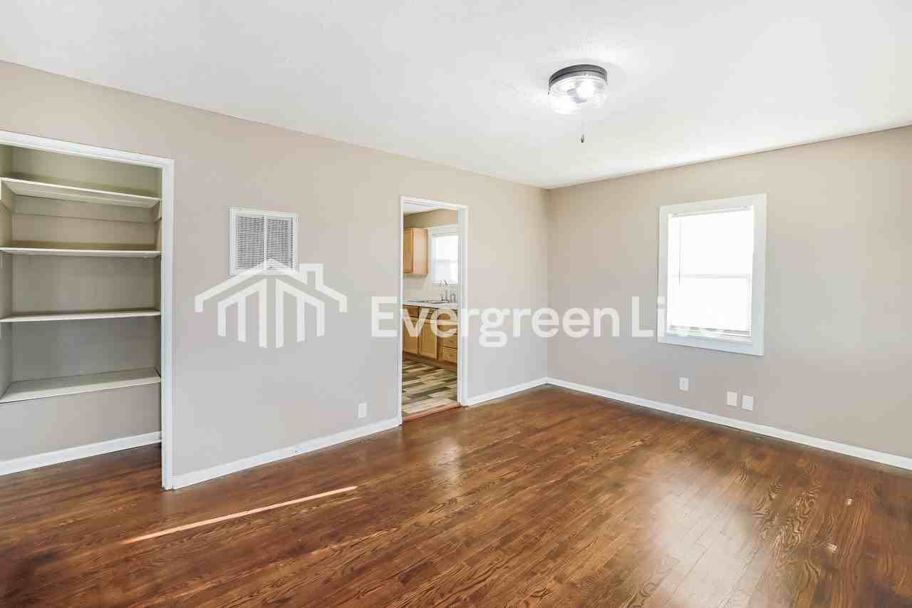 4831 Navajo St - Photo 4 of 16