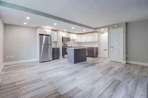 featured image of 45 Paisley Boulevard West