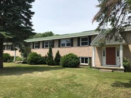 featured image of 1200 University Drive