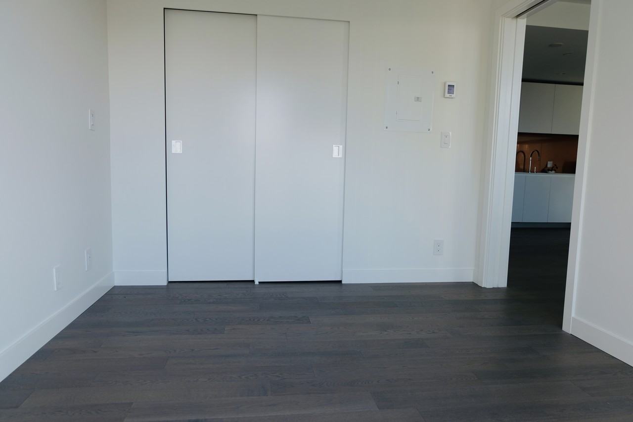 1480 Howe St - Photo 6 of 14