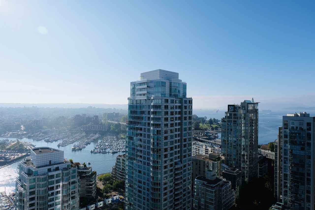 1480 Howe St - Photo 2 of 14