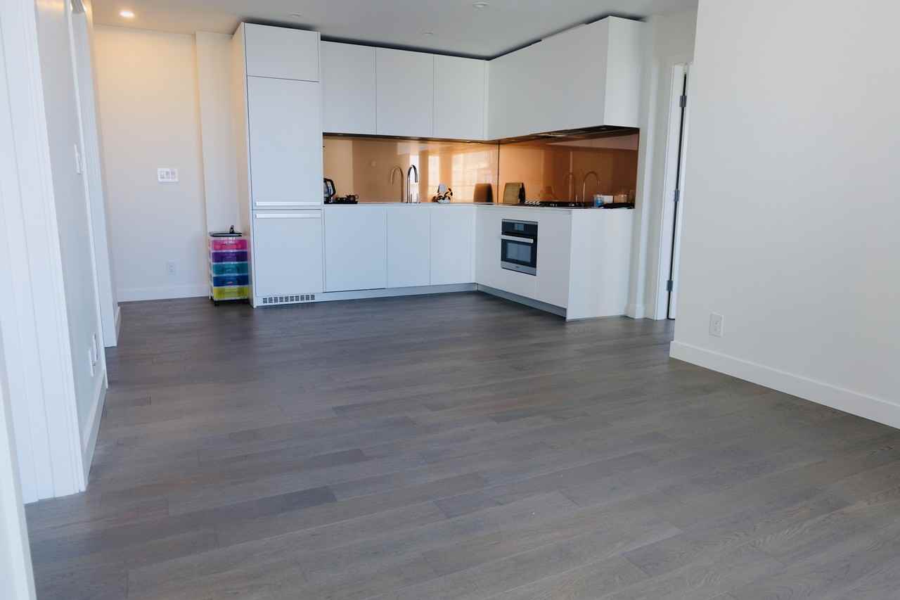 1480 Howe St - Photo 3 of 14