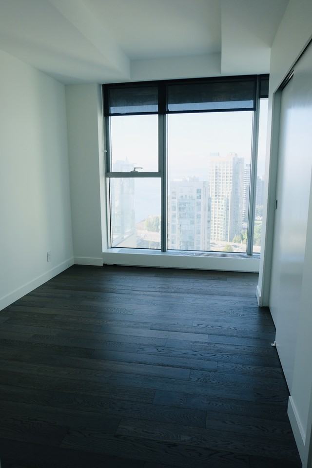 1480 Howe St - Photo 5 of 14