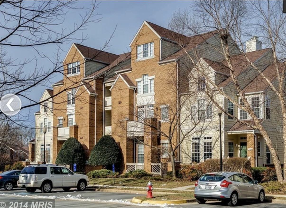 1304F Garden Wall Cir #107 - Photo 5 of 10