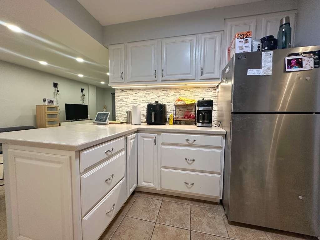 5340 Holmes Run Pkwy #1 - Photo 5 of 10