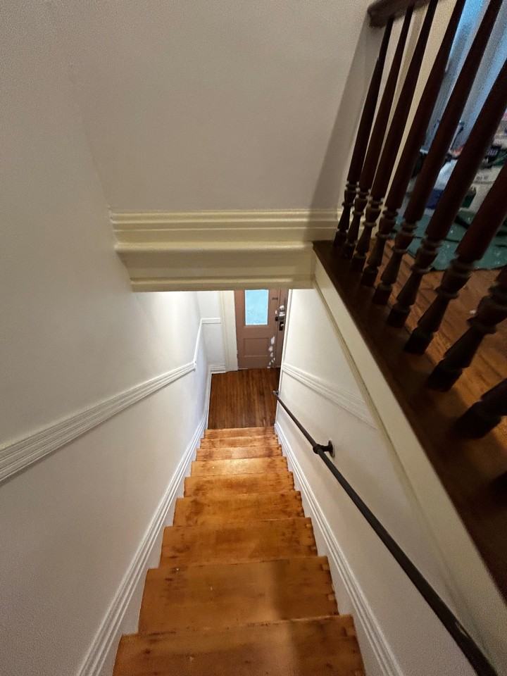 11 Clinton St #A - Photo 5 of 24