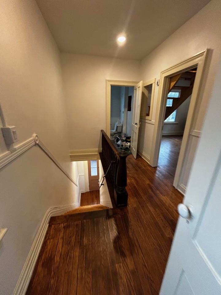 11 Clinton St #A - Photo 7 of 24