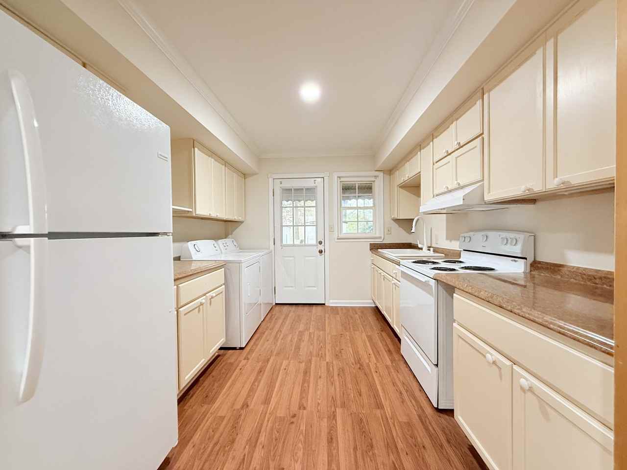 104 Bowen St #A - Photo 5 of 6