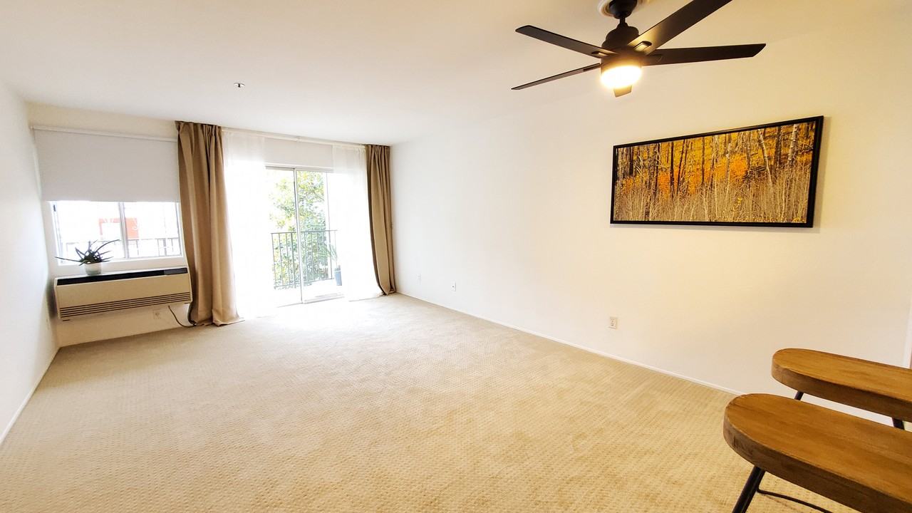 3815 Georgia Street #204 - Photo 4 of 12