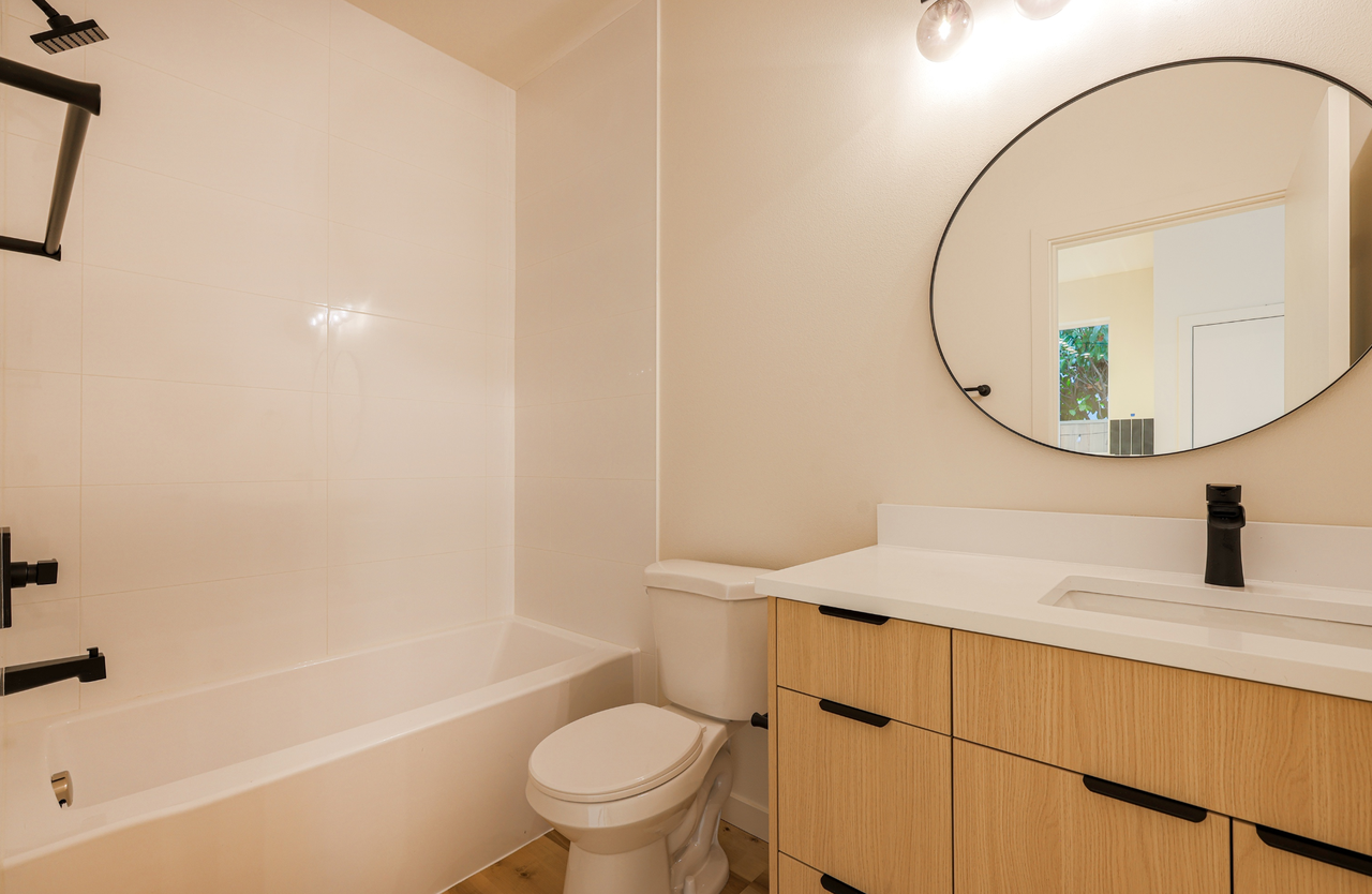 4274 Ne Going St #NA - Photo 6 of 11