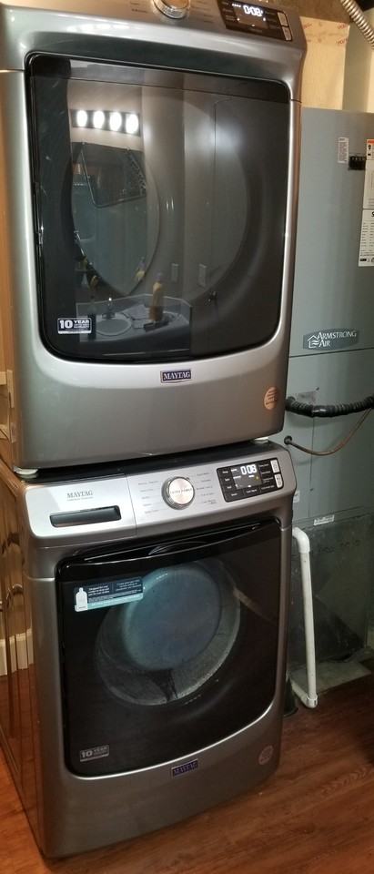 701 N Dicks St - Photo 5 of 16