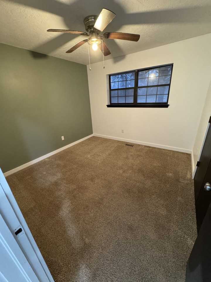 12901 Ne 36th St #NA - Photo 6 of 11