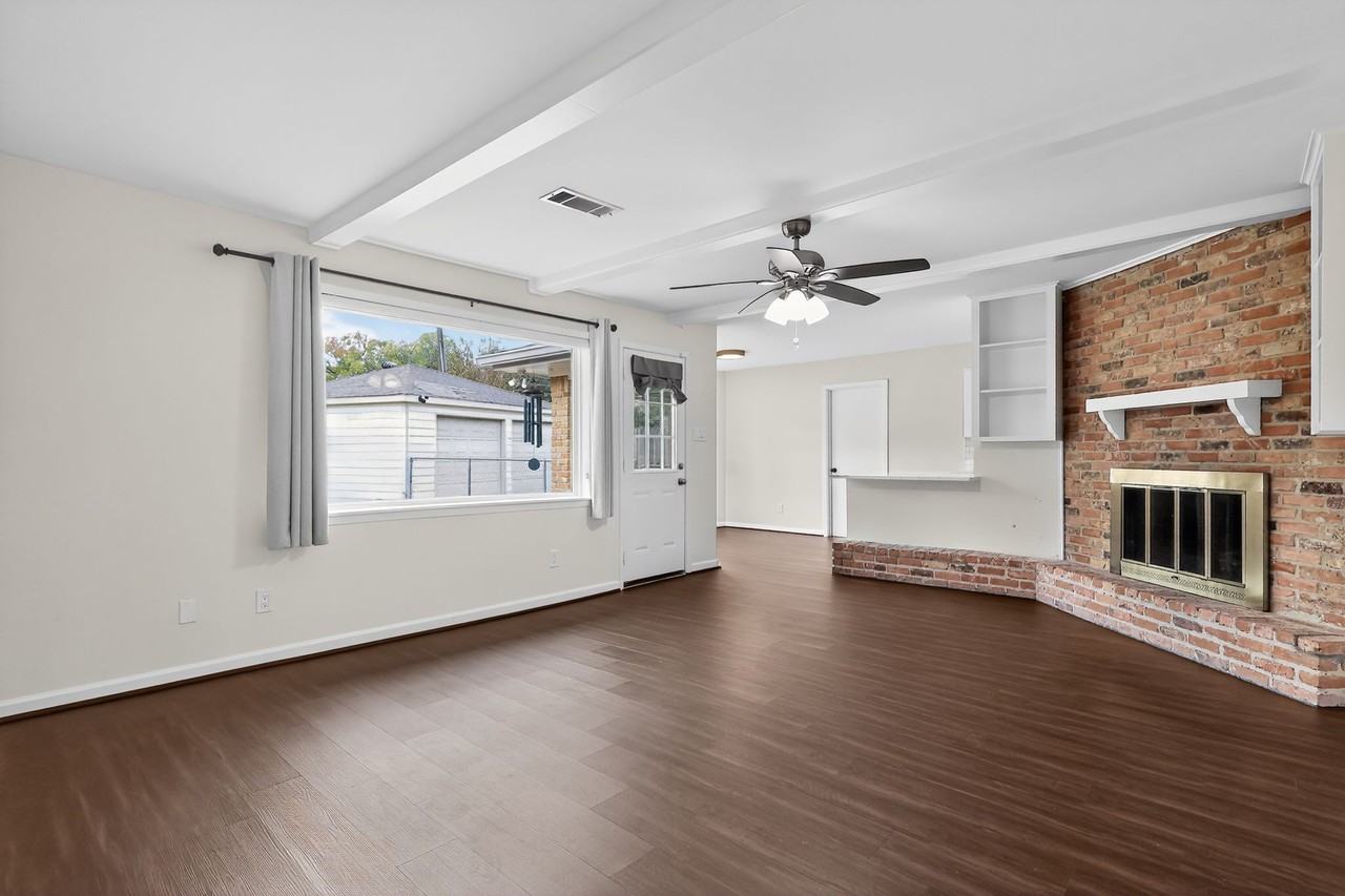 6031 Rutherglenn Dr #NA - Photo 3 of 23