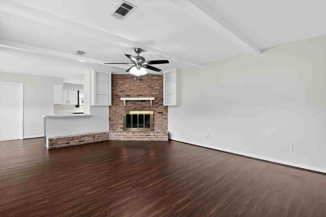 6031 Rutherglenn Dr #NA - Photo 4 of 23