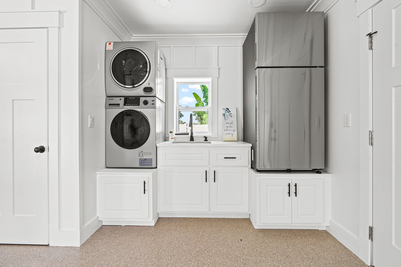 202 Northeast 2nd Avenue #2 - Photo 7 of 16