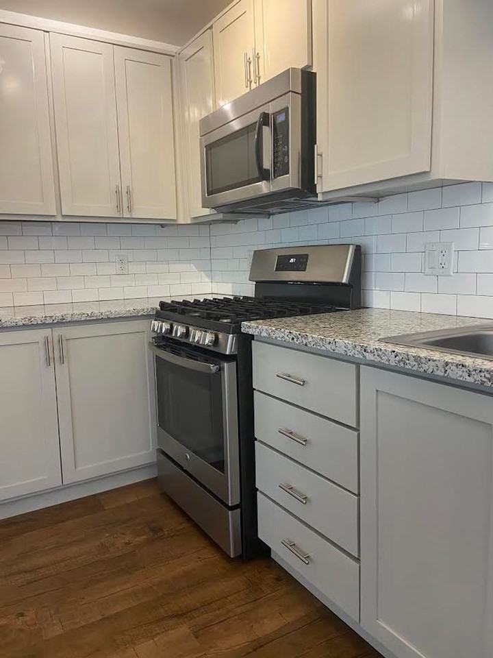 The Ivy Luxury Apartments - Photo 7 of 25