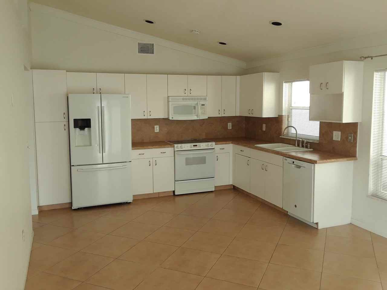 9636 Tavernier Drive #NA - Photo 3 of 20