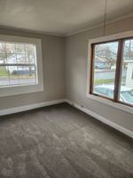 featured image of 118 E Cayuga St