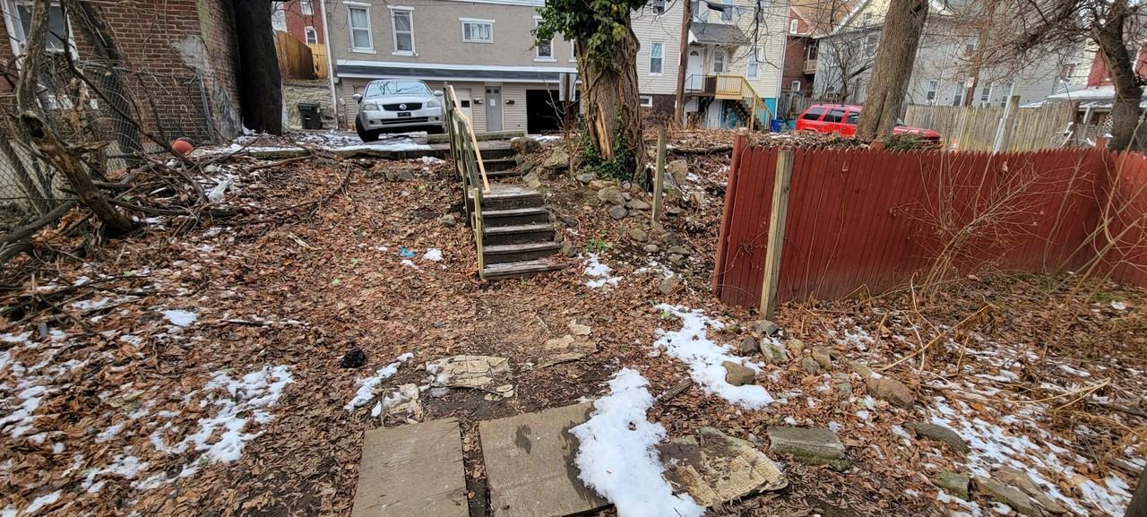 Broadway 516 - Photo 6 of 10