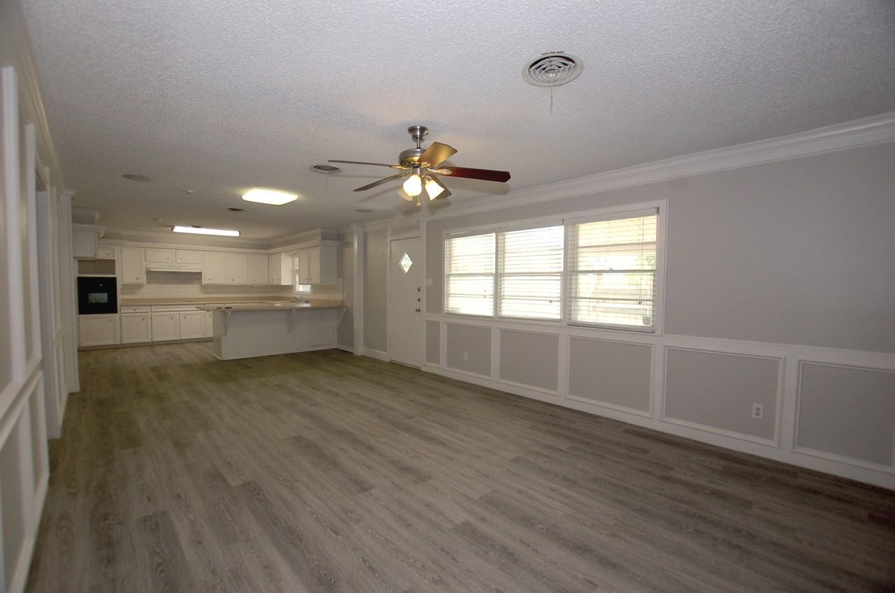 4016 39th St - Photo 6 of 15