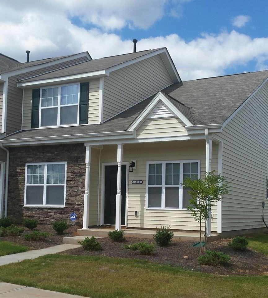 1319 Killashee Ct - Photo 7 of 28