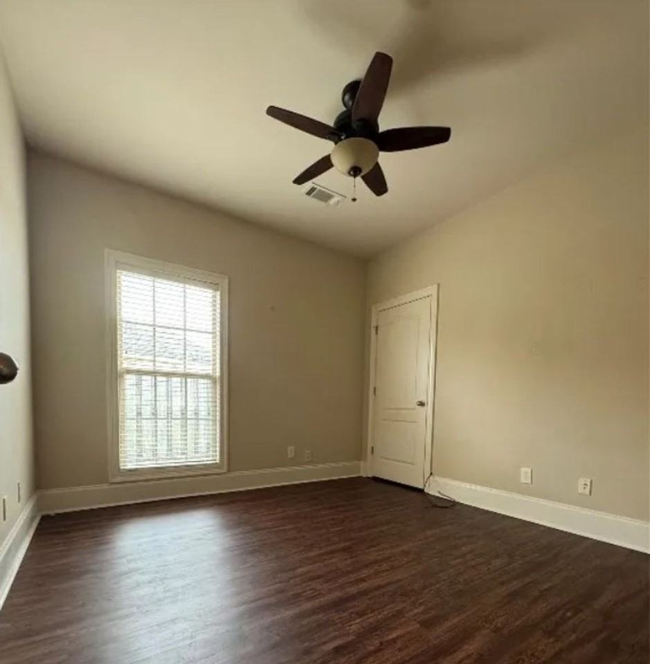 9500 Fallon Court - Photo 2 of 18