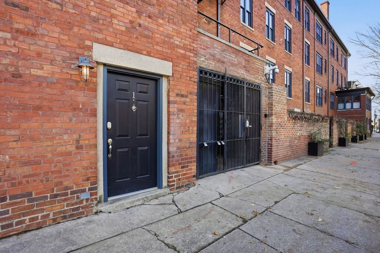 229 North Poplar Street #1 - Photo 4 of 32