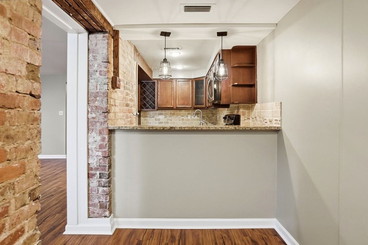 229 North Poplar Street #1 - Photo 7 of 32