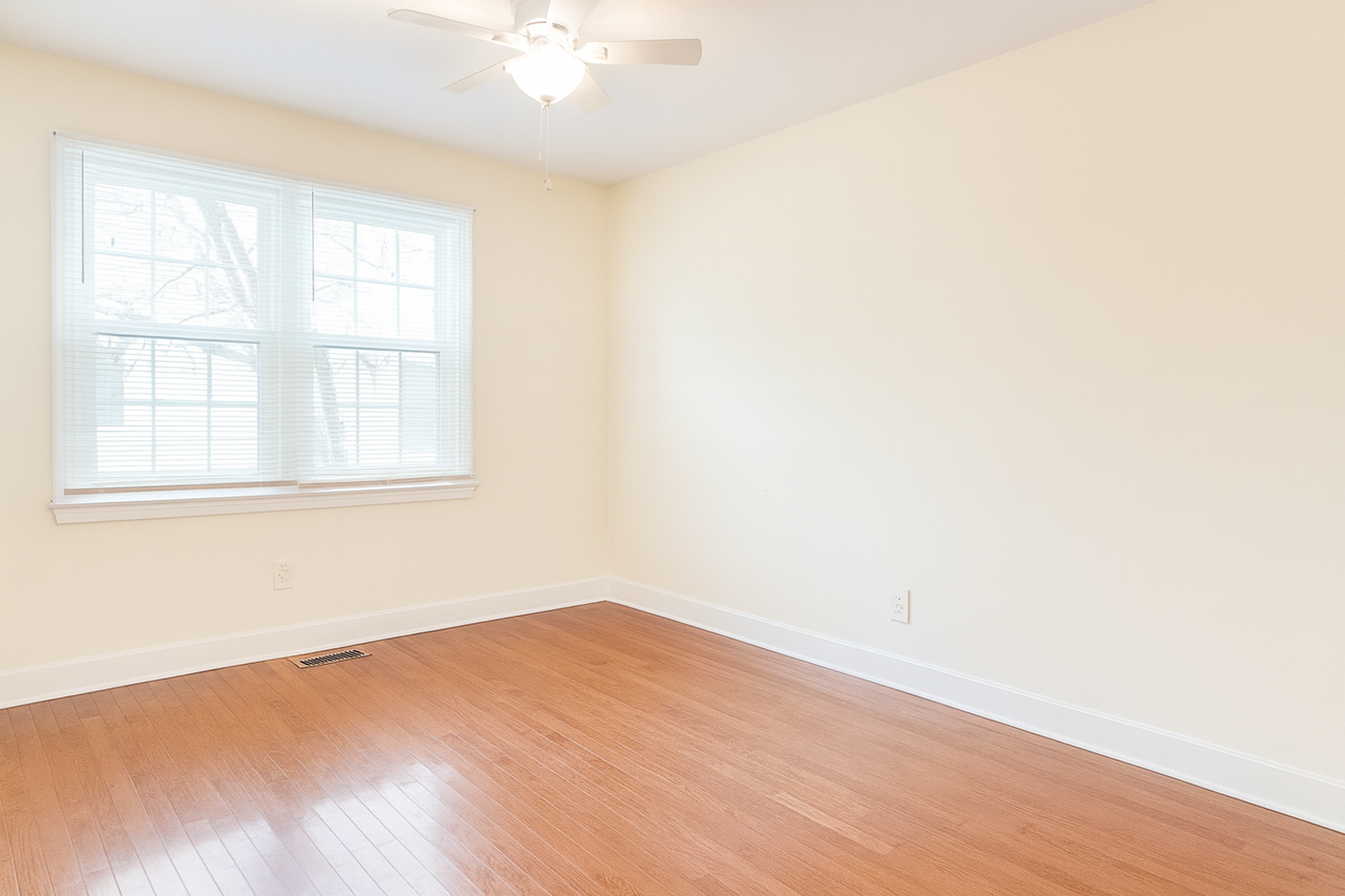 61 Cooper Street - Photo 5 of 9