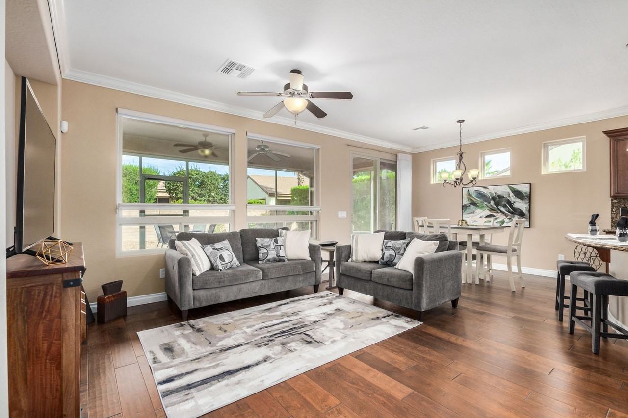 856 E Harmony Way - Photo 2 of 29