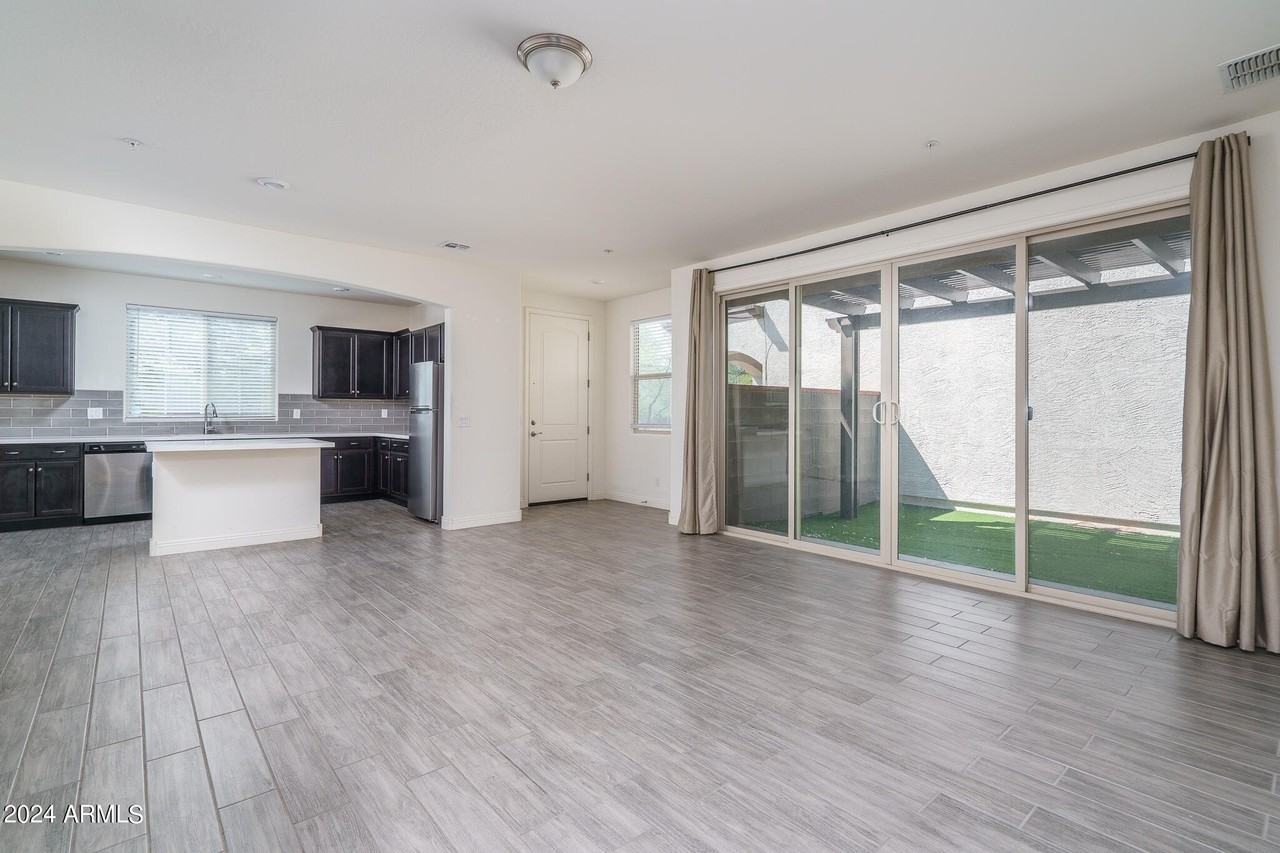 1627 N 208th Ave - Photo 2 of 45