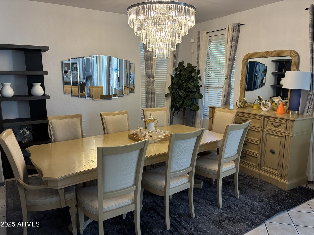 13438 West Rose Lane - Photo 7 of 40