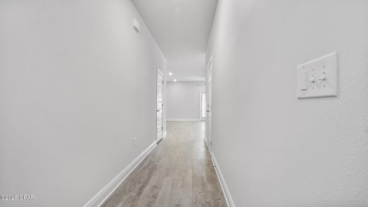 1674 Caleigh Ct - Photo 2 of 31