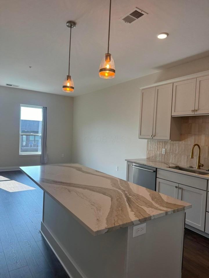 6633 Dale Dr Unit 419 #419 - Photo 7 of 29