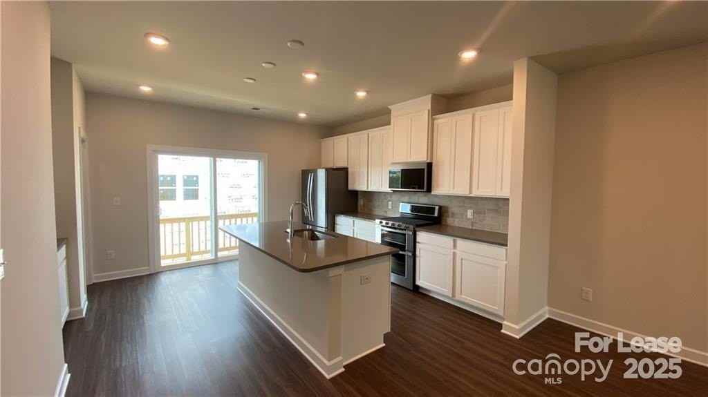 3860 Memorial Parkway #27 - Photo 2 of 9