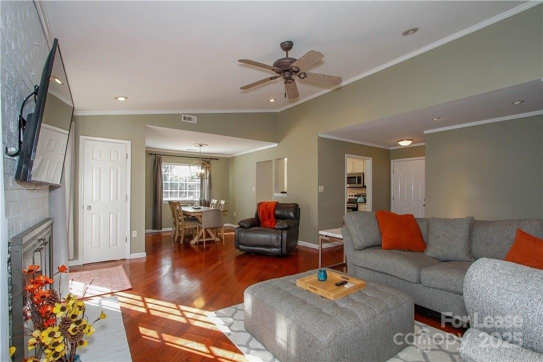 9131 Glisson Ct - Photo 2 of 14