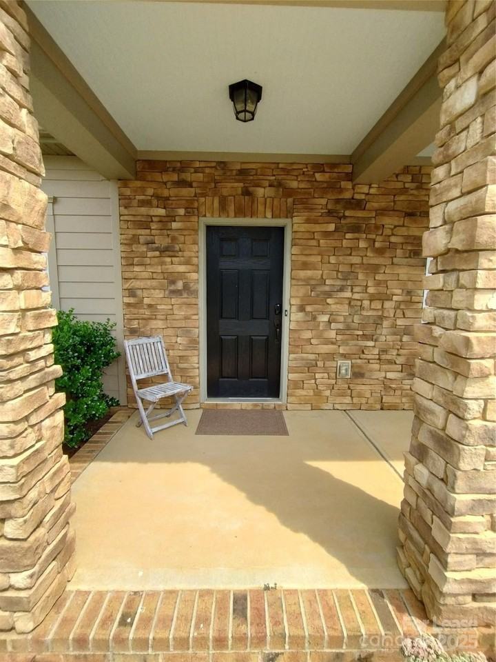 105 East Neel Ranch Road - Photo 2 of 23