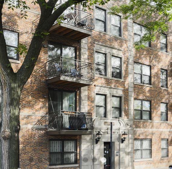 N Maplewood Ave & W Lawrence Ave - Photo 4 of 12