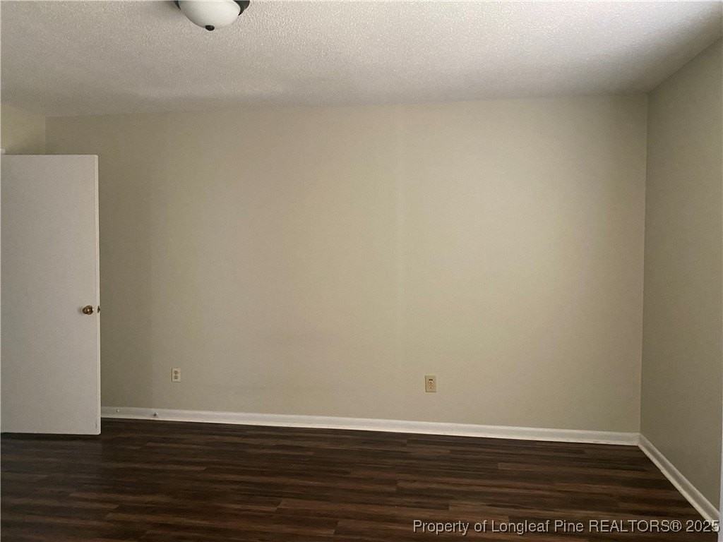 6429 Rockford Dr - Photo 4 of 15