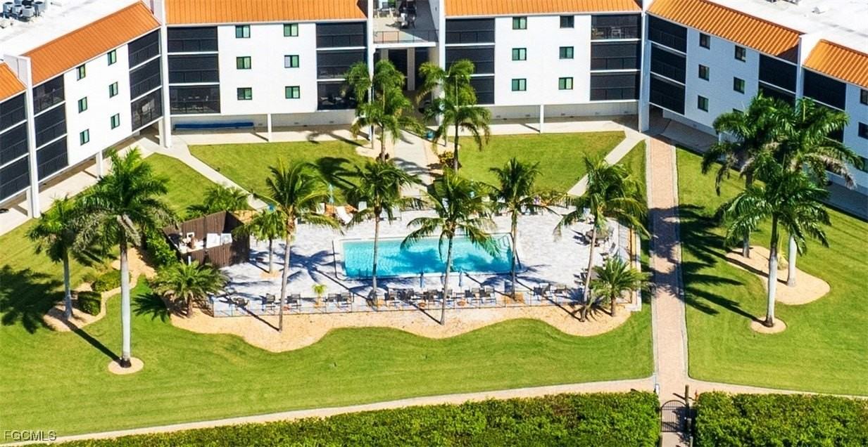 226 3rd Street #111 - Photo 3 of 41