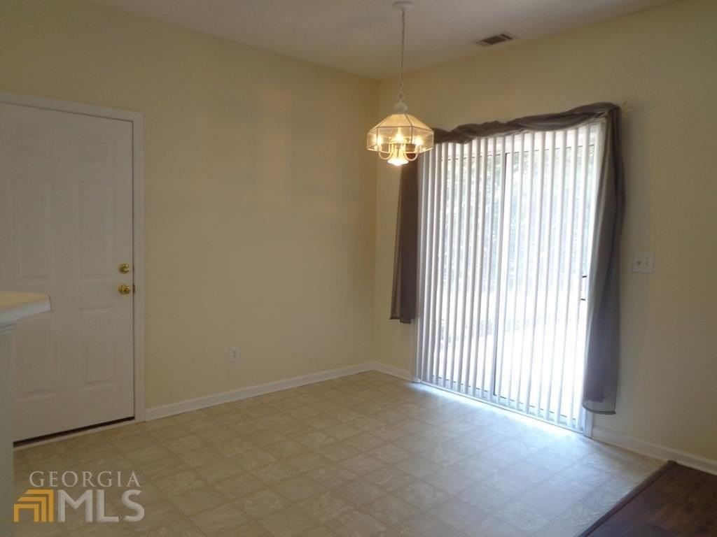 45 Chemin Place - Photo 4 of 26