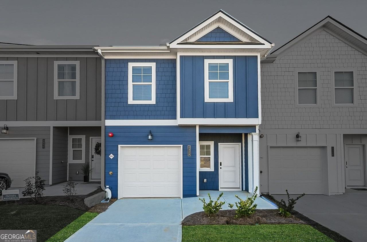 1328 Silverstone Trail - Photo 2 of 28