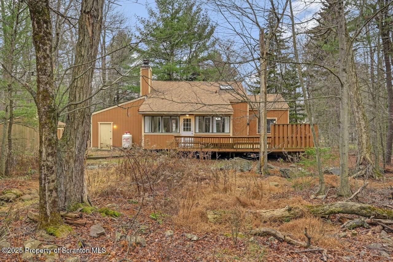 300 Lake Rd - Photo 3 of 50