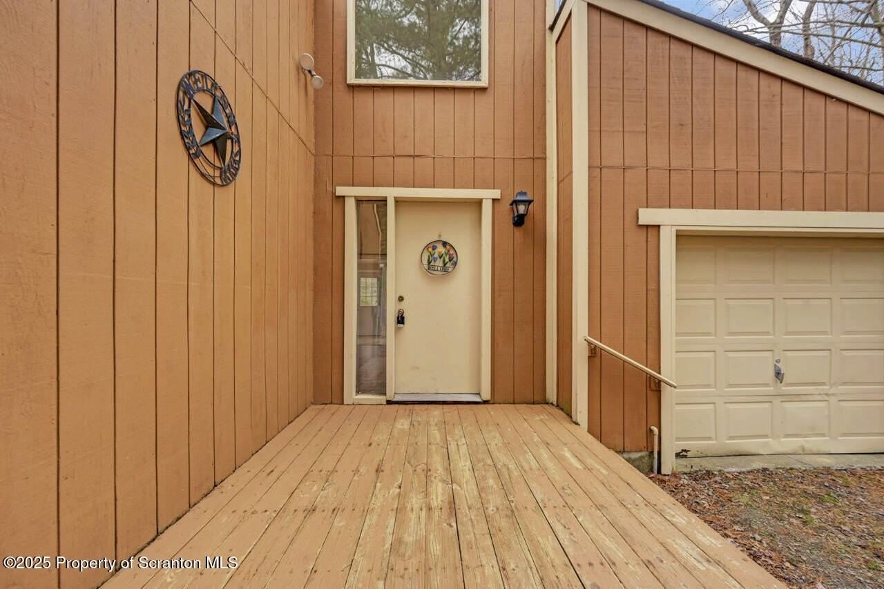 300 Lake Rd - Photo 7 of 50