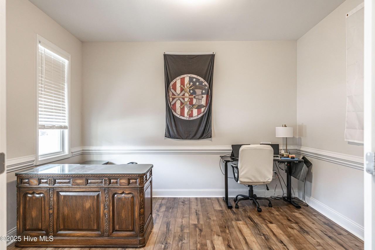 101 Bluegrass Ct - Photo 3 of 50