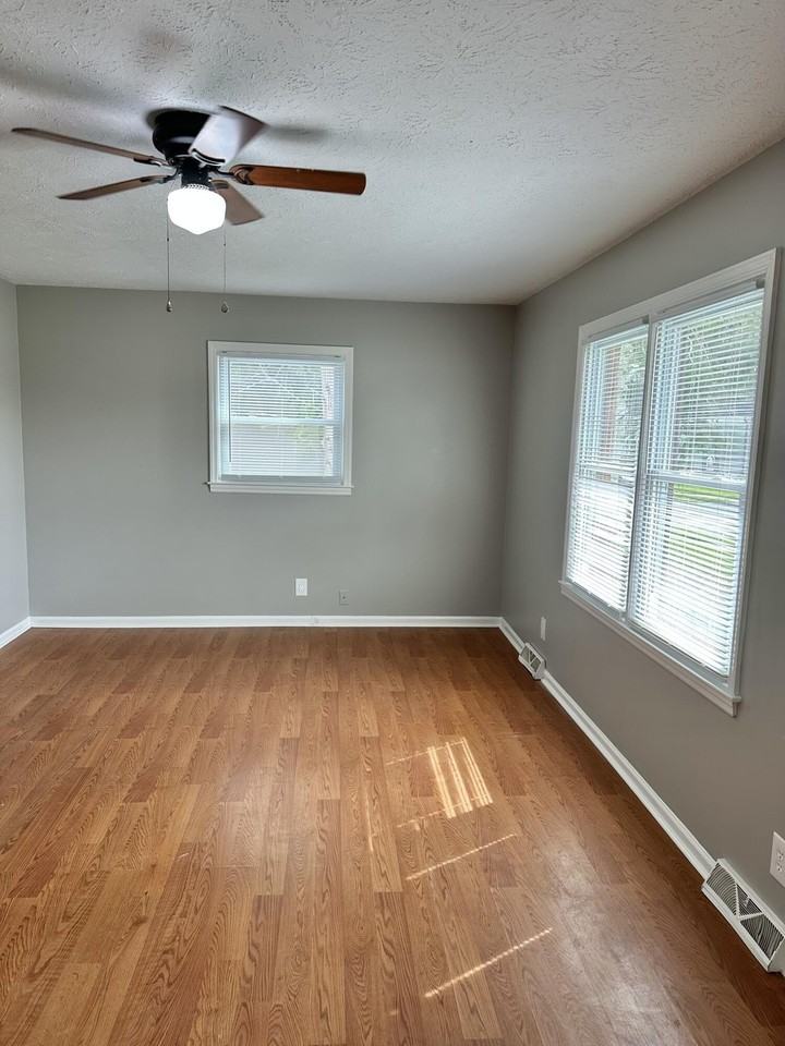 3369 Holwyn Road - Photo 6 of 20