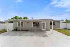 810 E 9th Pl #A - Photo 1 of 1