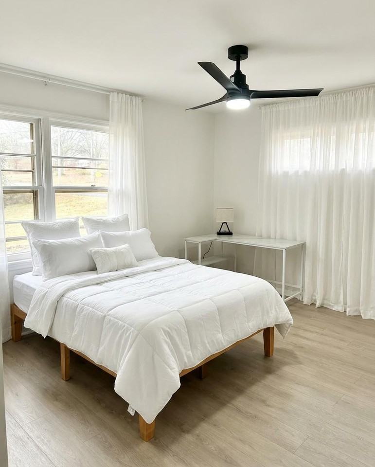 Anthony Dr - Photo 4 of 6