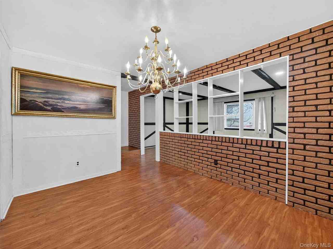 69 Gerow Ave - Photo 3 of 18